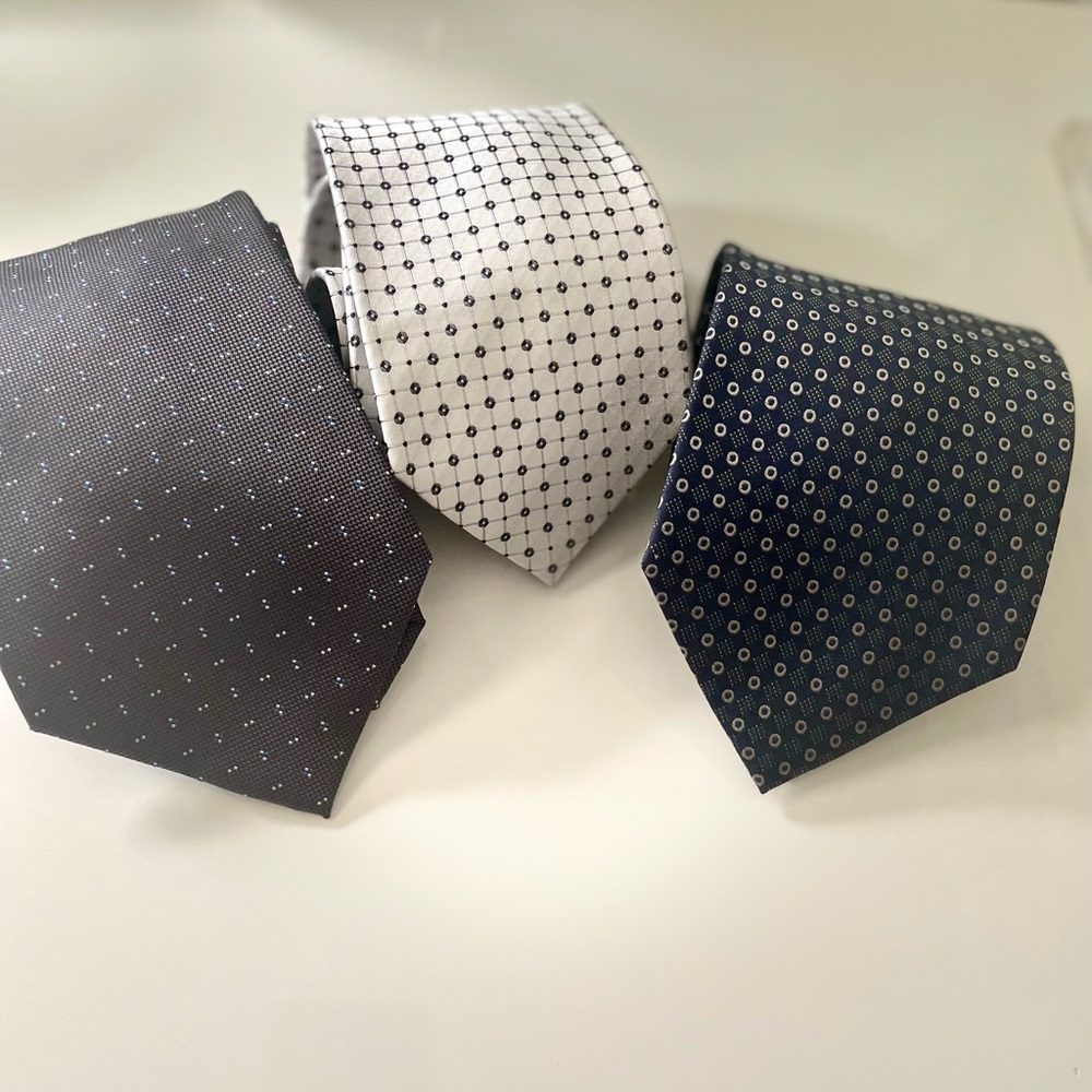 3 Ties Bundle: J. Dolhomut/Geoffrey Been/Romario Manzini